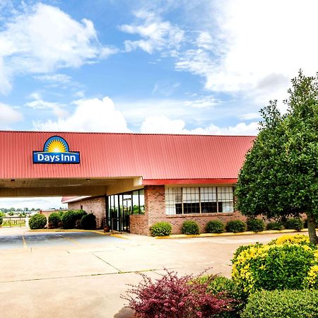 Days Inn By Wyndham Batesville Dış mekan fotoğraf